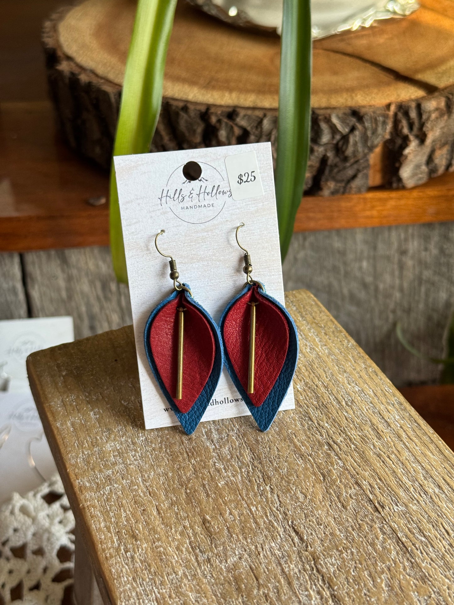Blue & Red Leafdrop