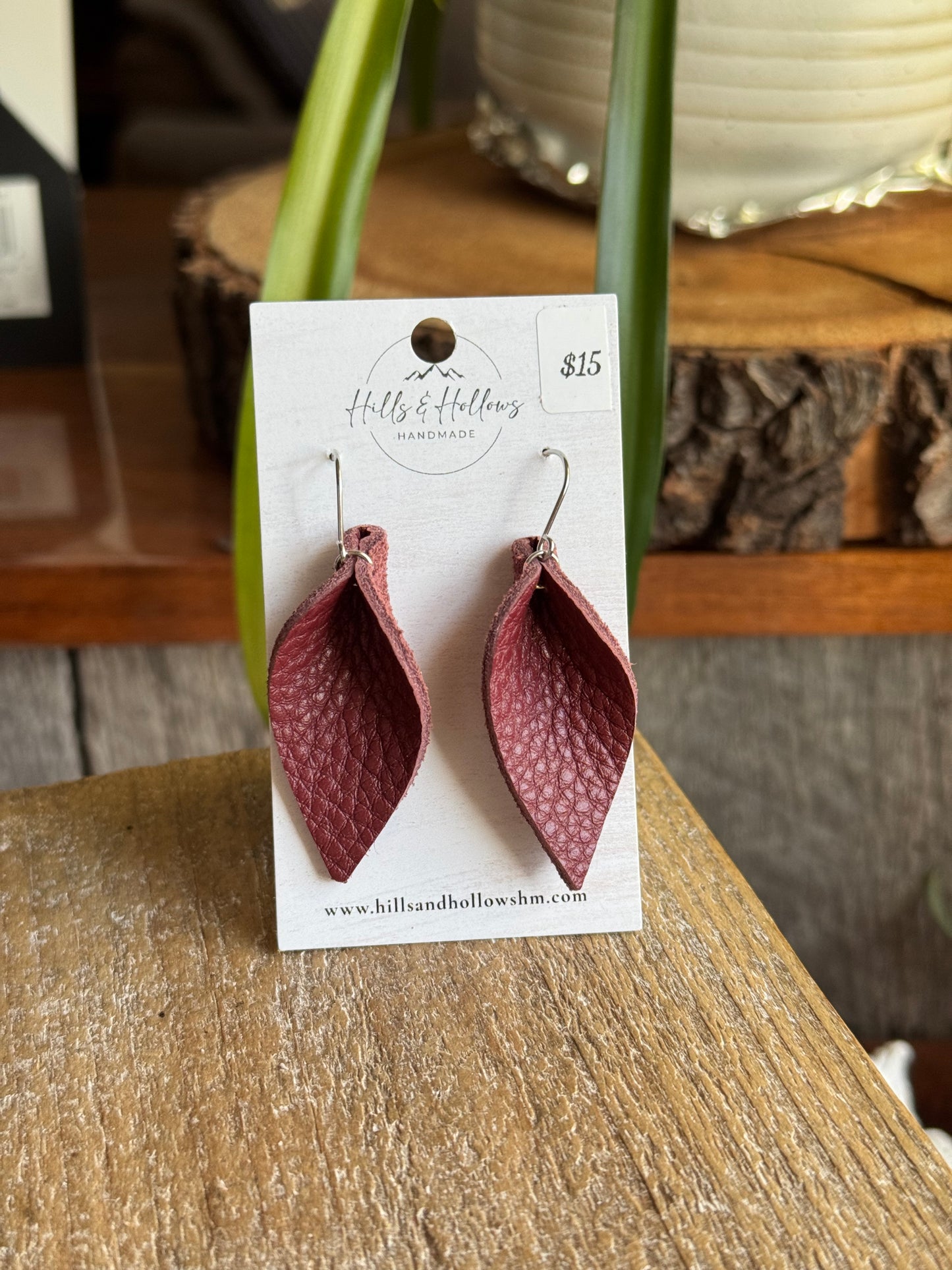 Burgundy Leafdrop
