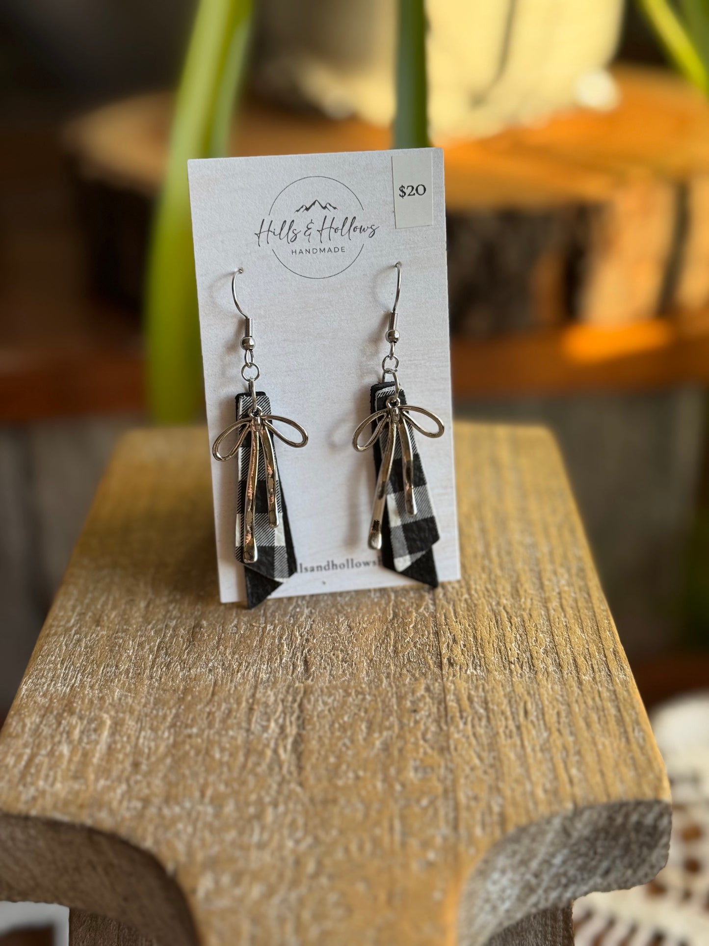 Bow Dangles
