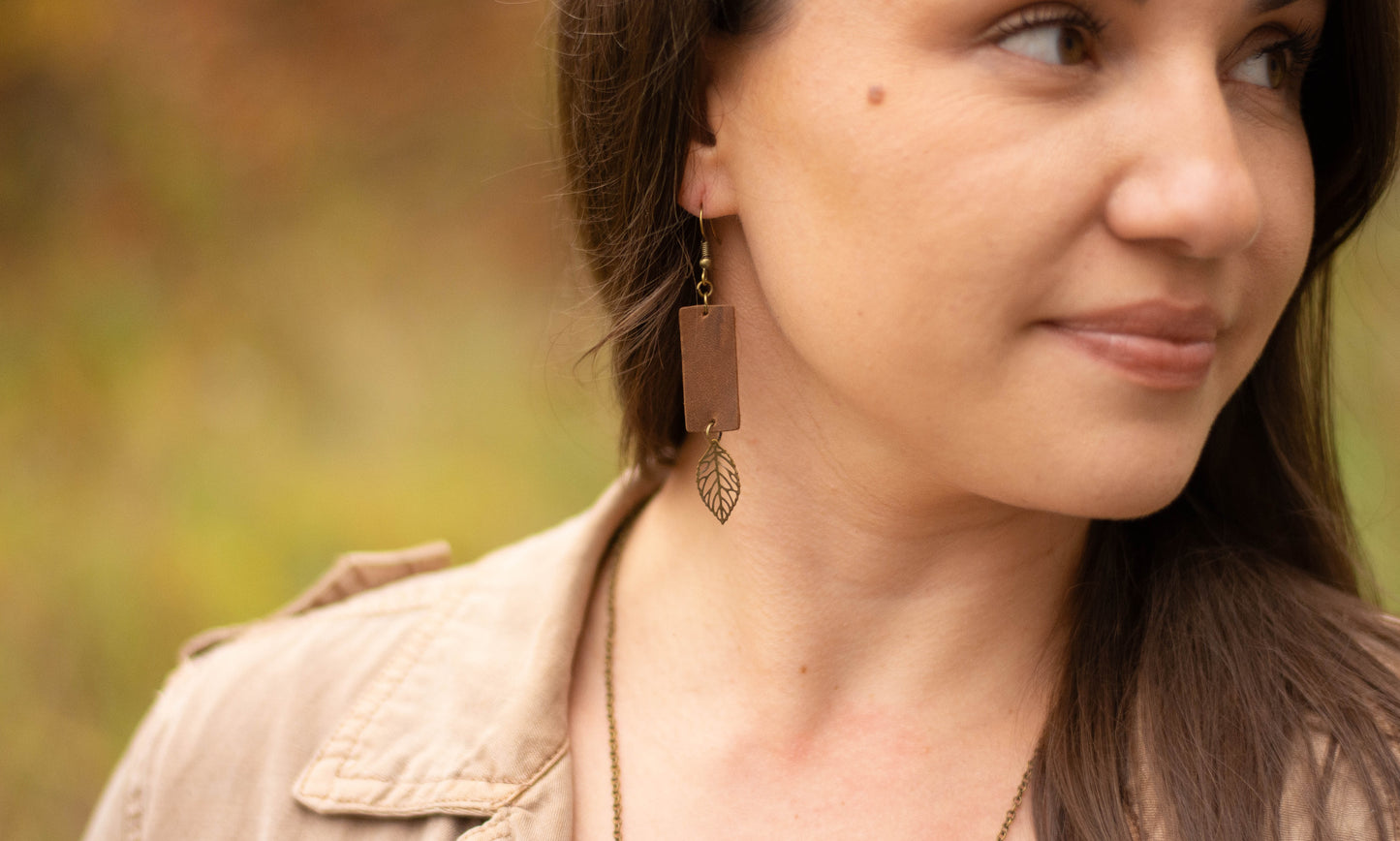 Rustic Leaf Dangle