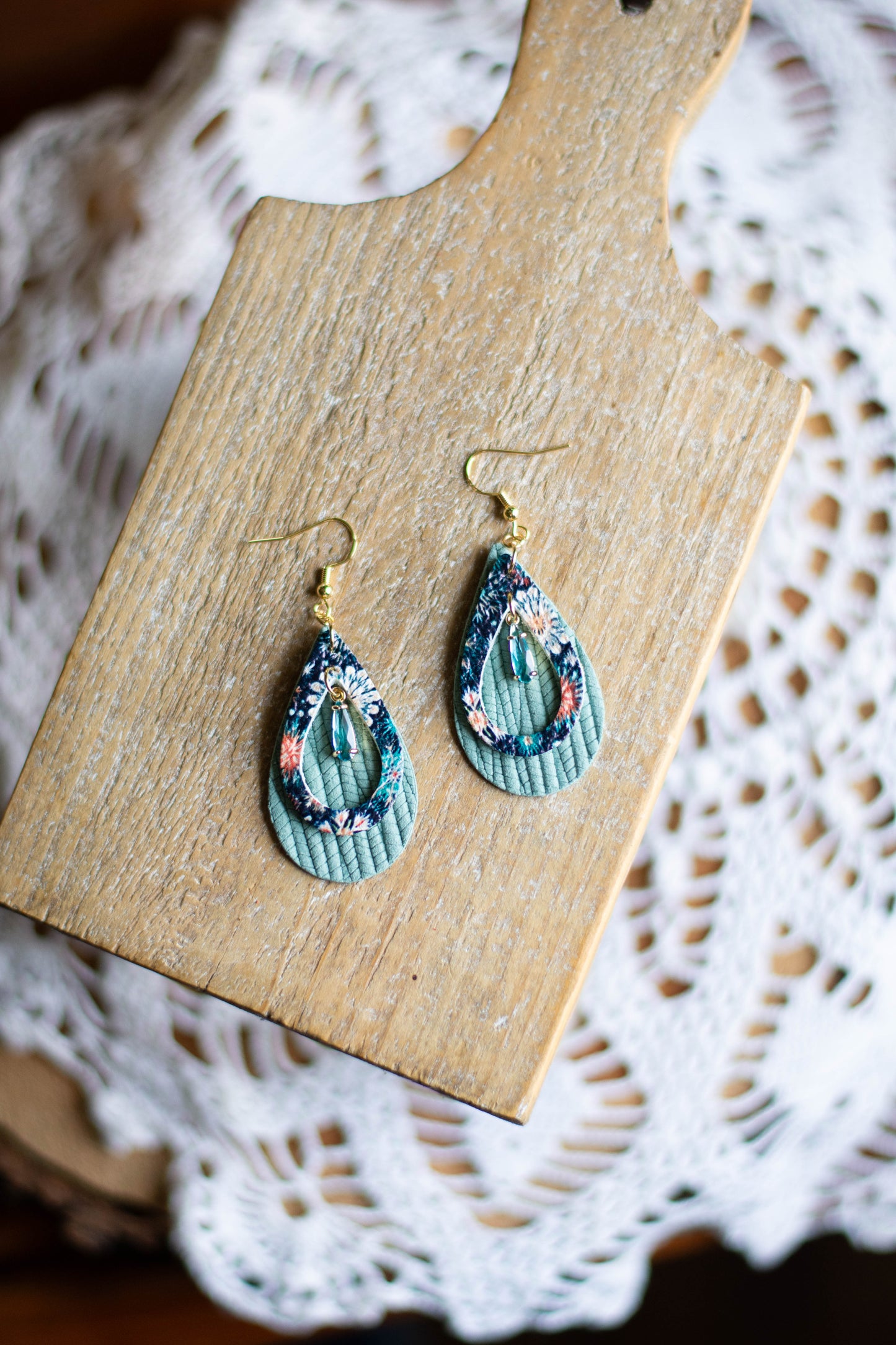 Blue Snowflake Teardrop