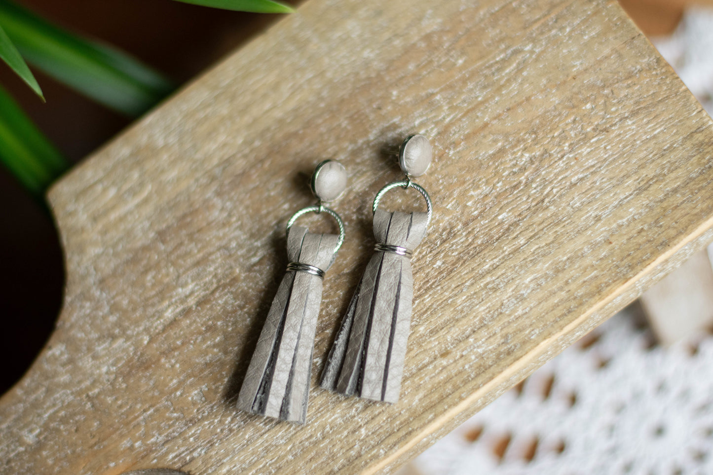 Stud Tassel