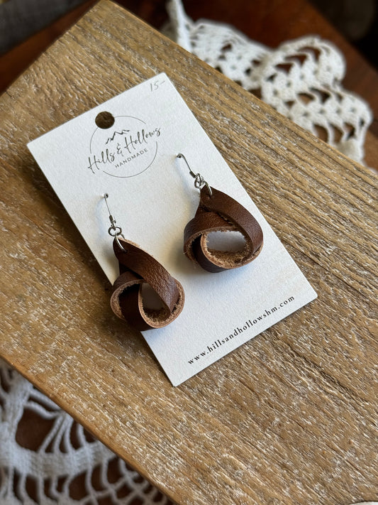 Brown Knot