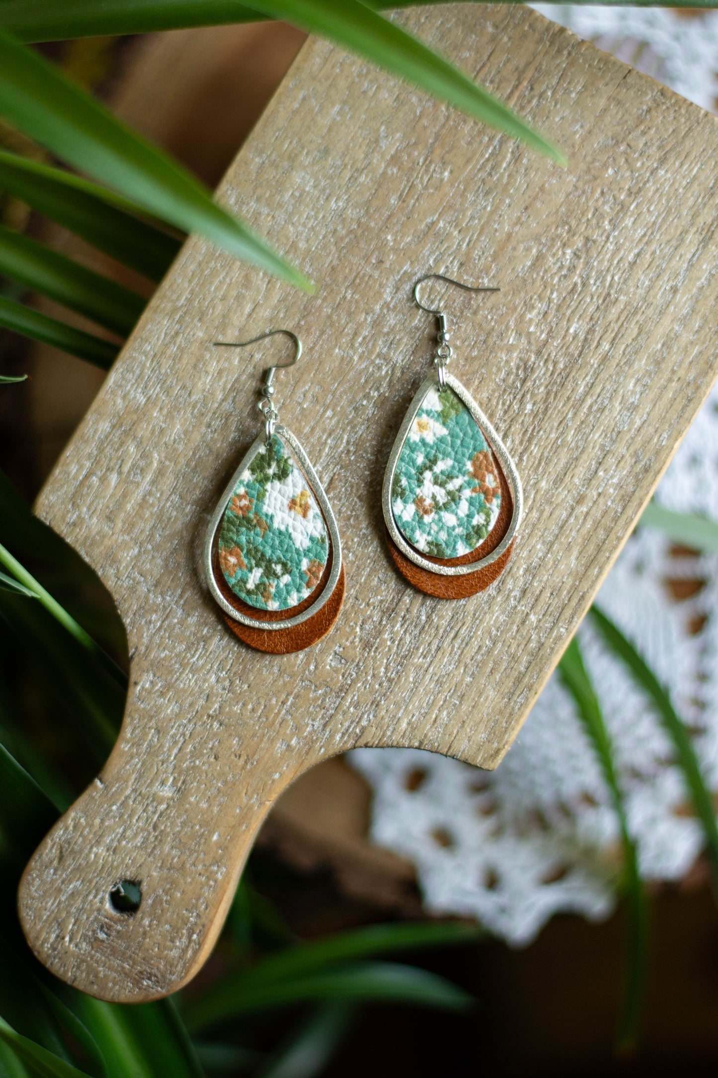 Teal Floral Teardrop