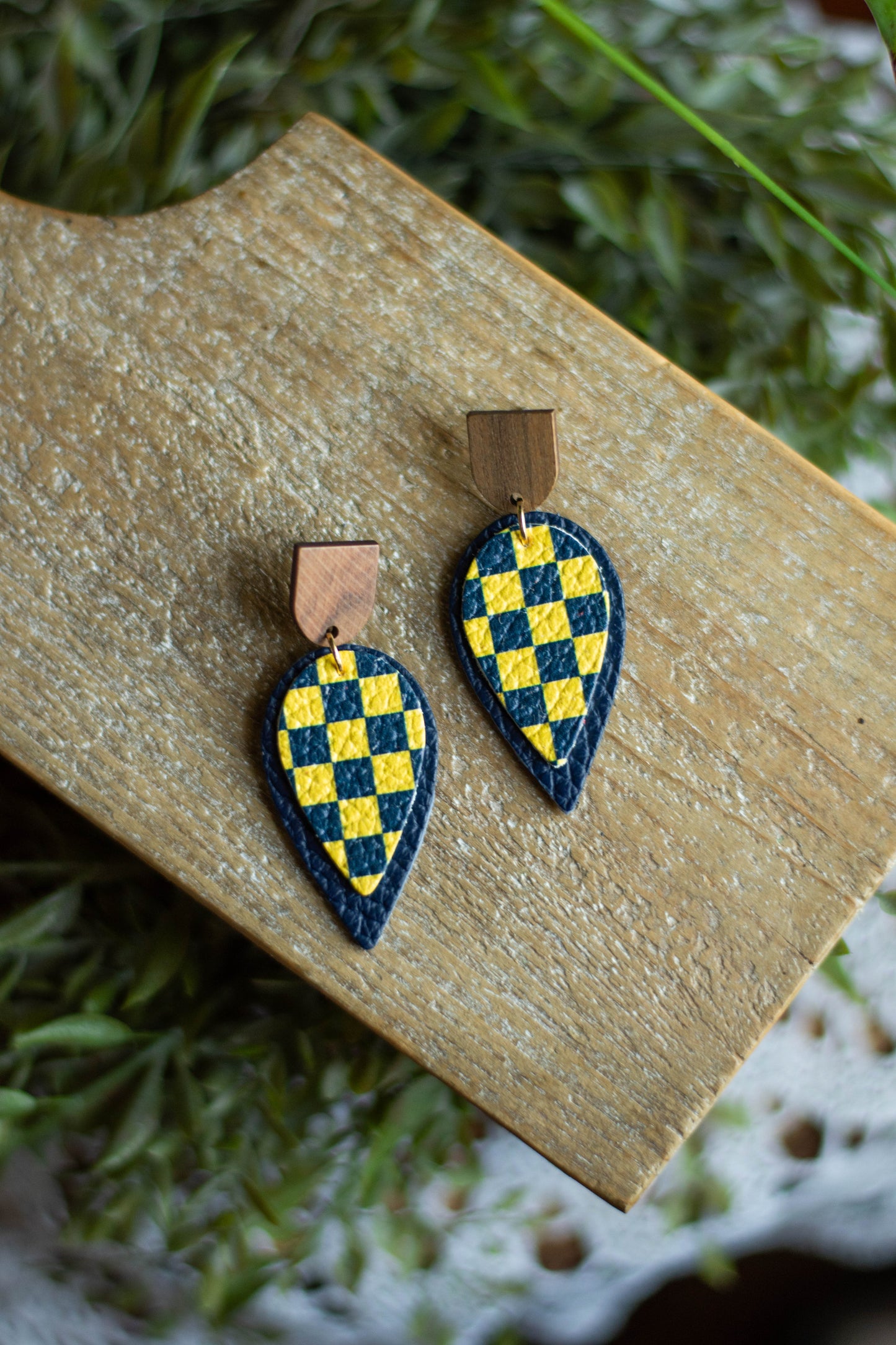 Blue + Gold Checkered Leaf Drop