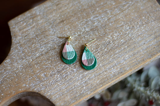 Mini Teardrop | Red + Green Plaid