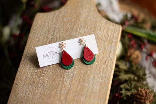 Mini Teardrop | Red + Green Snowflake